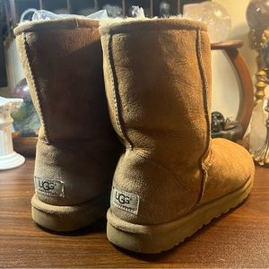 UGG Australia Short Classic Boot